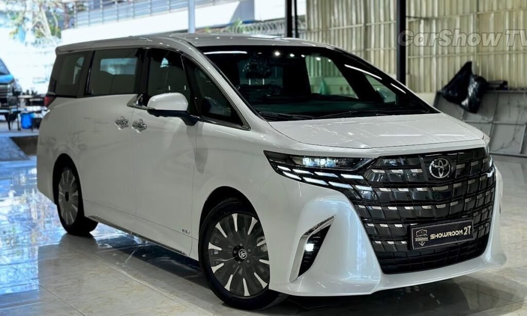 All New Toyota Alphard The Luxury VIP 7-Seater!